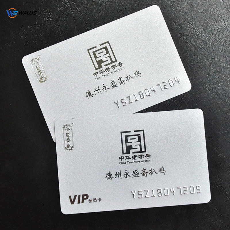 Custom Printing PETG Plastic Magnetic Stripe Loyalty/Membership/VIP PVC Card with Embossed Serial Number